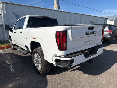 Used 2020 GMC Sierra 2500 Denali w/ Denali Ultimate Package image 10