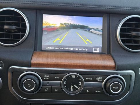 Used 2016 Land Rover LR4 HSE Silver Edition image 23