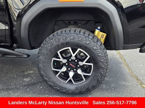 Used 2024 GMC Canyon AT4X AWD/4WD image 12