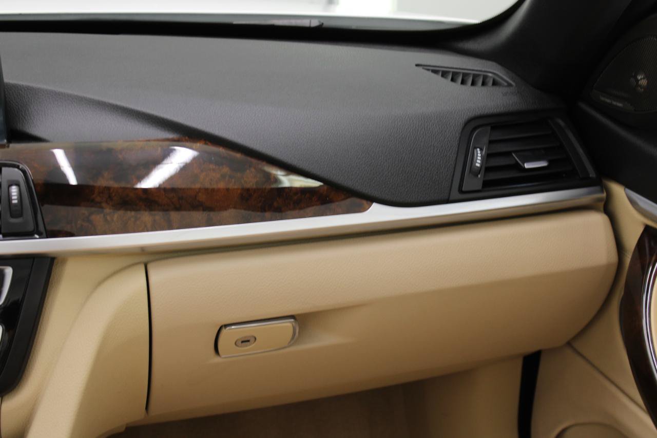 Used 2015 BMW 435i Convertible w/ Technology Package RWD image 52