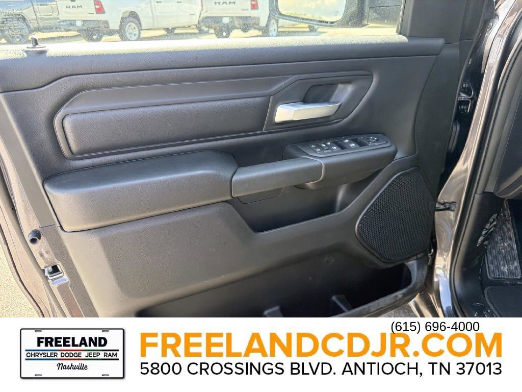 New 2026 RAM 1500 Express AWD/4WD image 17