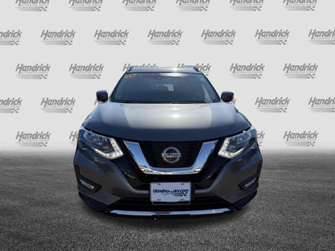 Used 2019 Nissan Rogue SL AWD/4WD image 3
