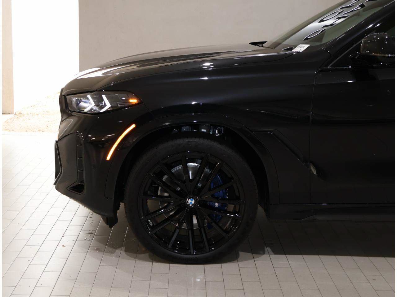 New 2027 BMW X6 xDrive40i w/ Climate Comfort Package AWD/4WD image 4