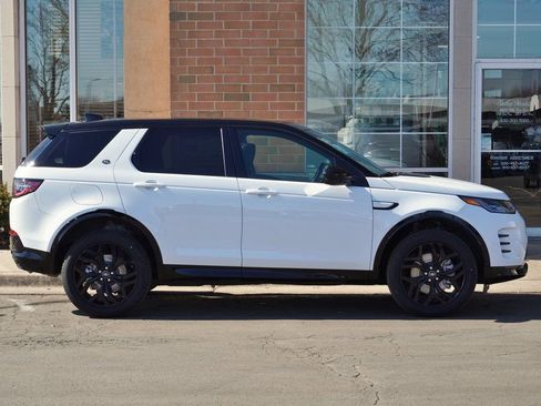 New 2026 Land Rover Discovery Sport Landmark AWD/4WD image 8