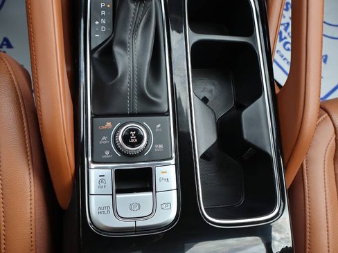 Used 2025 Kia Telluride SX X-Line AWD/4WD image 16