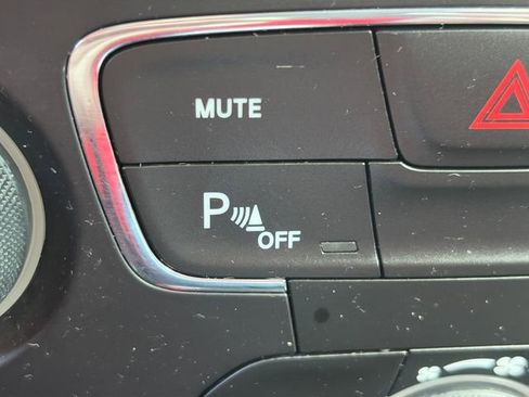 Used 2018 Jeep Compass Limited w/ Navigation Group AWD/4WD image 48