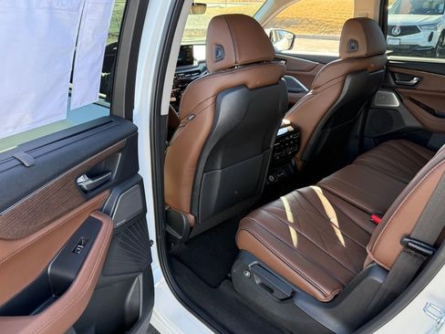 New 2026 Acura MDX w/ Advance Package image 13