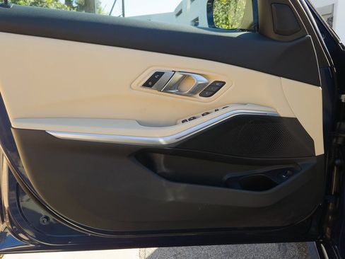 Used 2023 BMW 330i Sedan w/ Convenience Package image 12