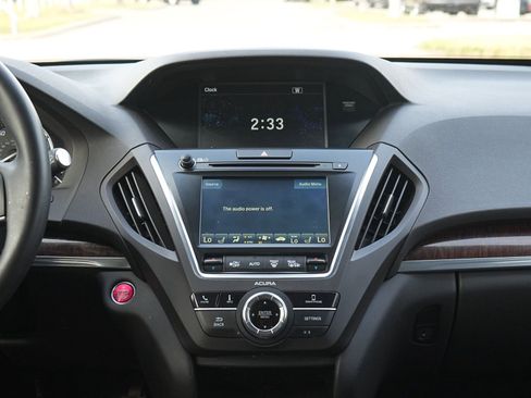 Used 2018 Acura MDX SH-AWD image 19