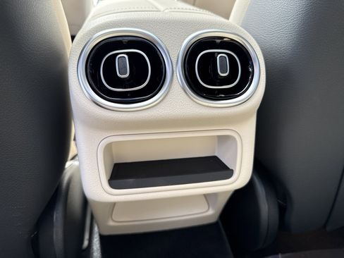 Certified 2026 Mercedes-Benz GLC 300 GLC 300 image 32