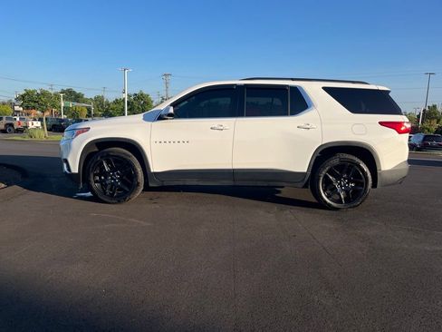 Used 2019 Chevrolet Traverse LT FWD image 5