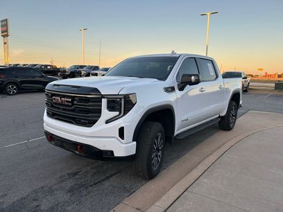 Used 2025 GMC Sierra 1500 AT4 w/ AT4 Premium Package
