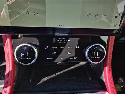 Used 2025 Jaguar F-PACE R-Dynamic S image 22