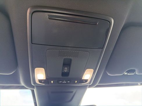 Used 2025 Honda CR-V Sport-L image 10