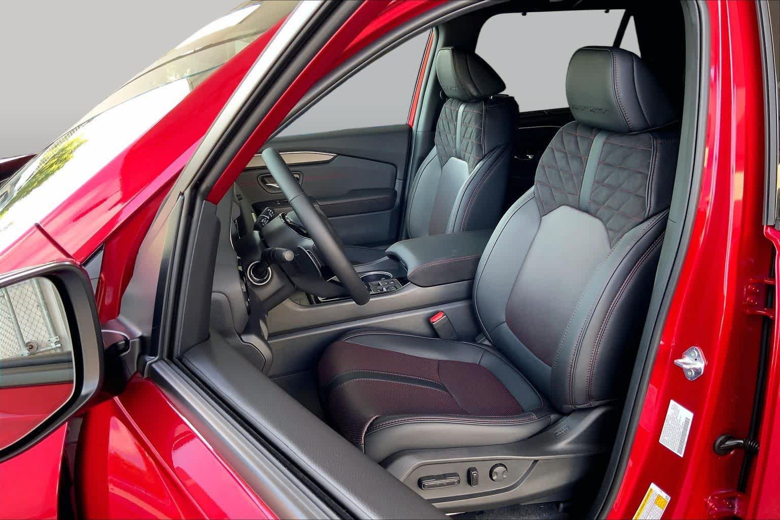 New 2026 Honda Pilot Black Edition image 7