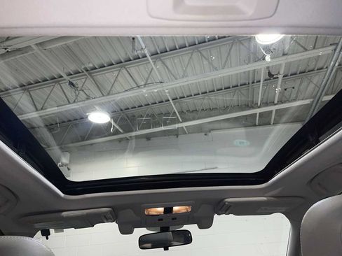 Used 2016 Subaru Forester 2.5i Limited AWD/4WD image 25