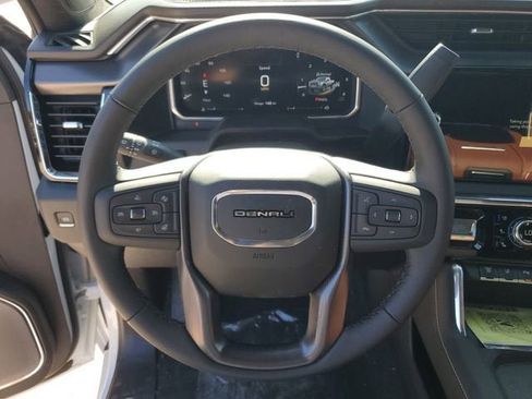 New 2026 GMC Sierra 3500 Denali Ultimate AWD/4WD image 22