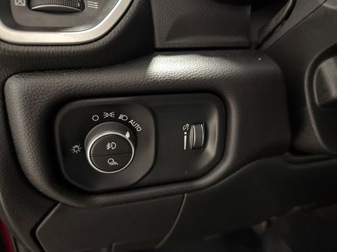 Used 2024 RAM 2500 Big Horn image 17