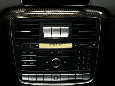 Used 2017 Mercedes-Benz G 550 Squared image 41