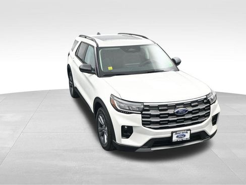 New 2026 Ford Explorer Active image 44