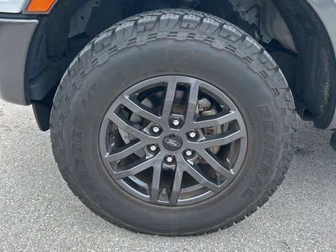 Used 2022 Ford Ranger Lariat w/ Tremor Off-Road Package AWD/4WD image 4