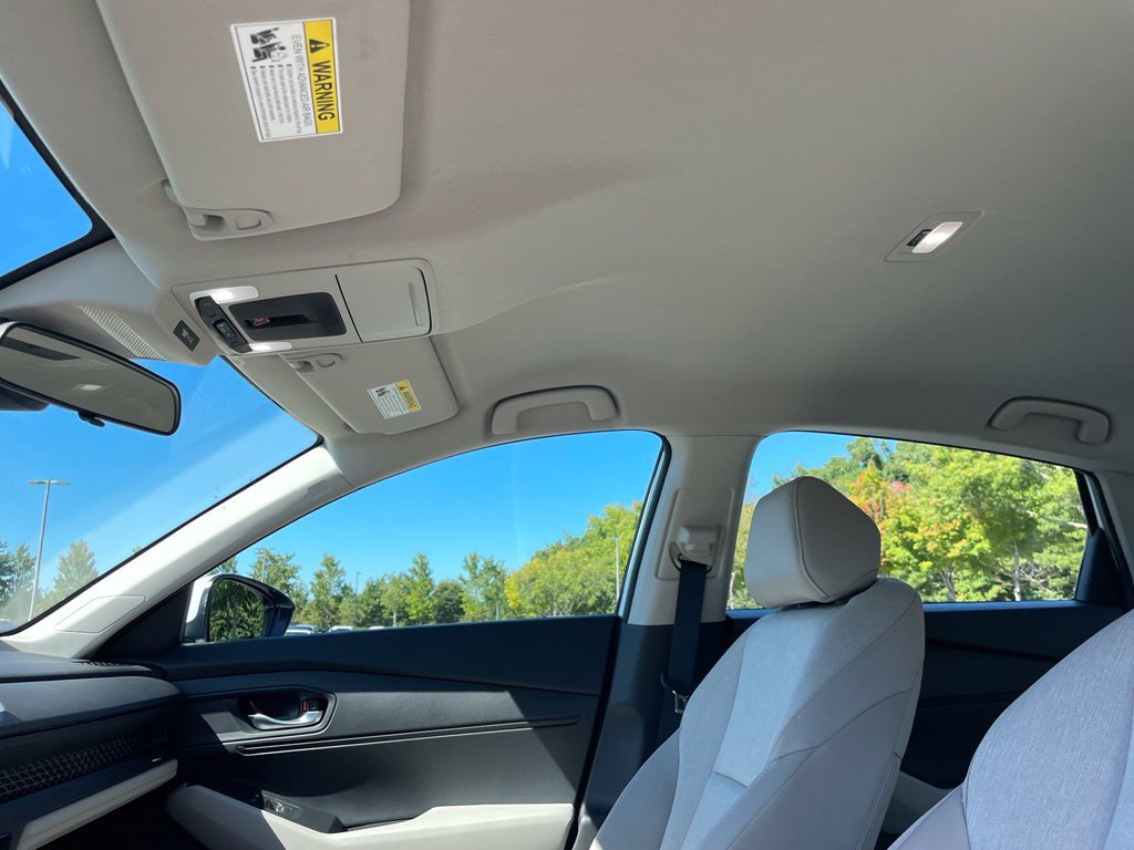 Certified 2025 Honda Accord LX image 28
