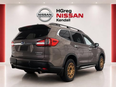 Used 2021 Subaru Ascent Touring AWD/4WD image 2