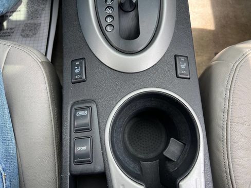 Used 2013 Nissan Rogue SL image 16