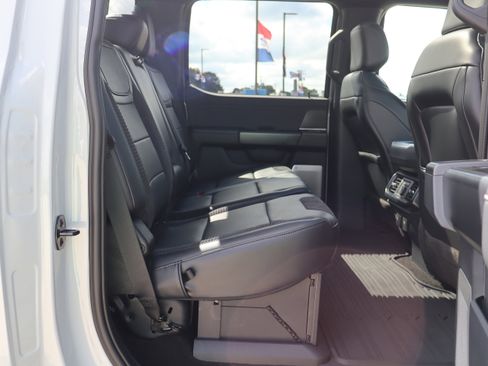 Used 2023 Ford F150 Raptor image 12