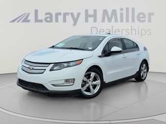 Used 2015 Chevrolet Volt FWD video 1