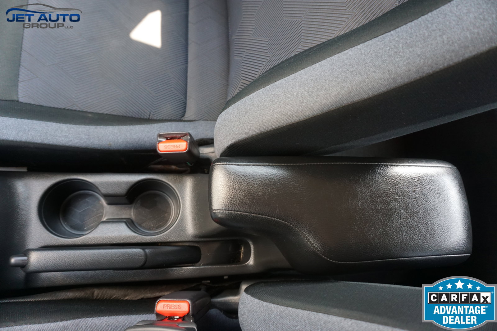 Used 2024 Nissan Versa SV FWD image 32