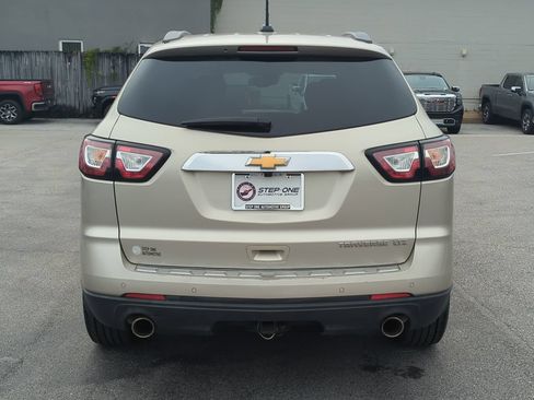 Used 2016 Chevrolet Traverse LTZ FWD image 5