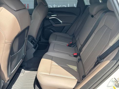 New 2025 Audi Q5 Premium Plus image 15