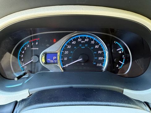 Used 2013 Toyota Sienna Limited w/ Premium Pkg FWD image 26