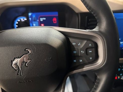 Used 2022 Ford Bronco Wildtrak image 25