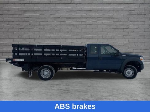 Used 2013 Ford F550 4x4 SuperCab Super Duty w/ Snow Plow Prep Pkg image 9