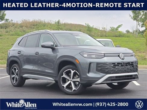 New 2025 Volkswagen Tiguan SE AWD/4WD image 1