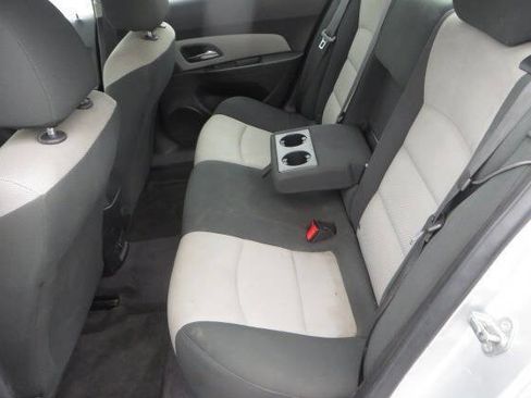 Used 2012 Chevrolet Cruze LS image 22