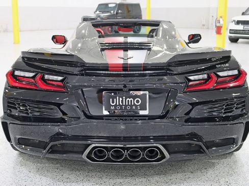 Used 2026 Chevrolet Corvette Z06 w/ Stealth Interior Trim Package RWD image 14