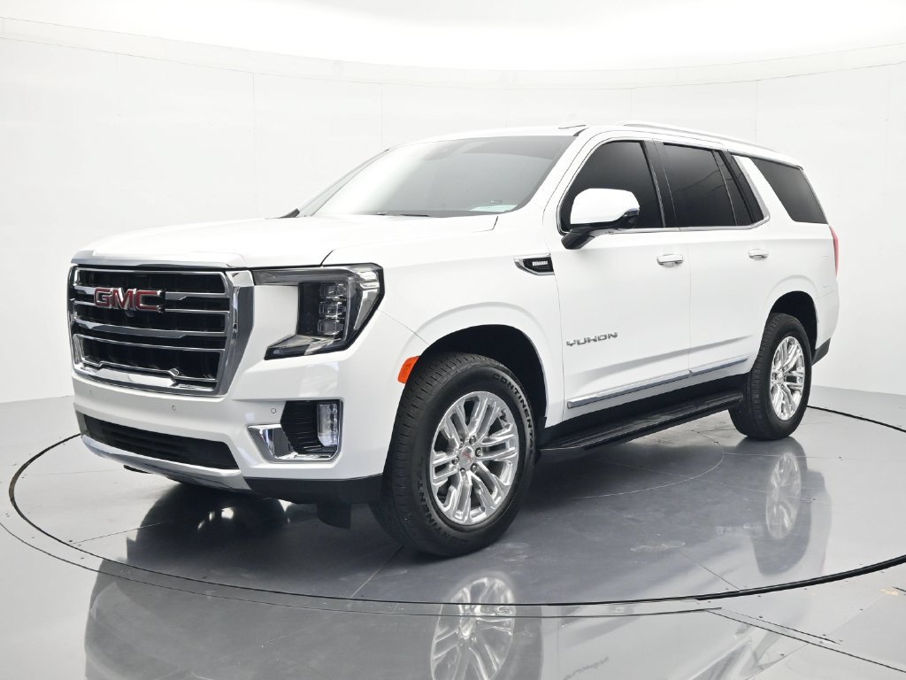 Used 2024 GMC Yukon SLT w/ SLT Luxury Package AWD/4WD image 1