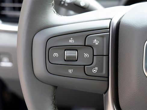 New 2026 GMC Sierra 2500 Denali Ultimate w/ Max Trailering Package image 12