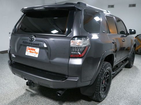 Used 2023 Toyota 4Runner SR5 Premium w/ Moonroof Package AWD/4WD image 7