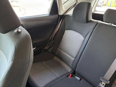 Used 2025 Kia Soul LX w/ LX Technology Package FWD image 39