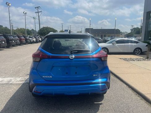 Used 2021 Nissan Kicks SV FWD image 5