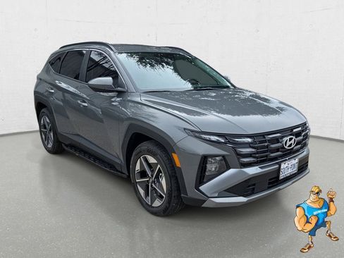 New 2026 Hyundai Tucson SEL image 3