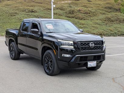 Certified 2023 Nissan Frontier SV w/ Midnight Edition Package