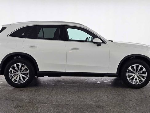 New 2026 Mercedes-Benz GLC 300 4MATIC image 3