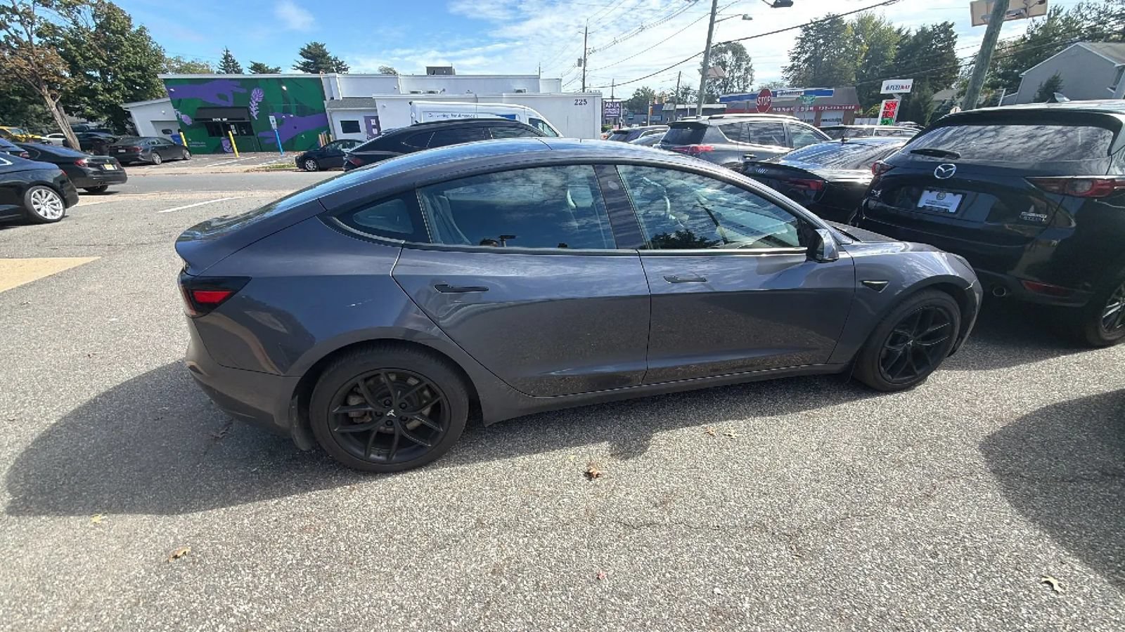 Used 2023 Tesla Model 3 Standard Range RWD image 7
