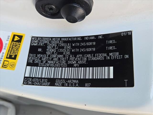 Used 2018 Toyota Highlander XLE AWD/4WD image 25