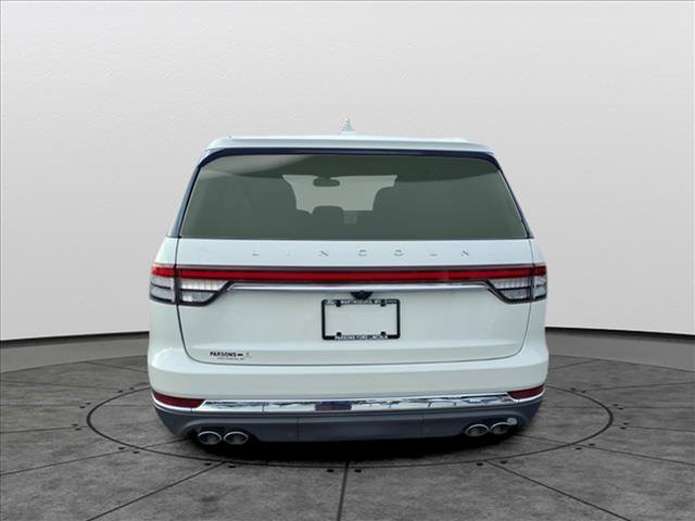 Used 2022 Lincoln Aviator Reserve w/ Equipment Group 201A AWD/4WD image 5